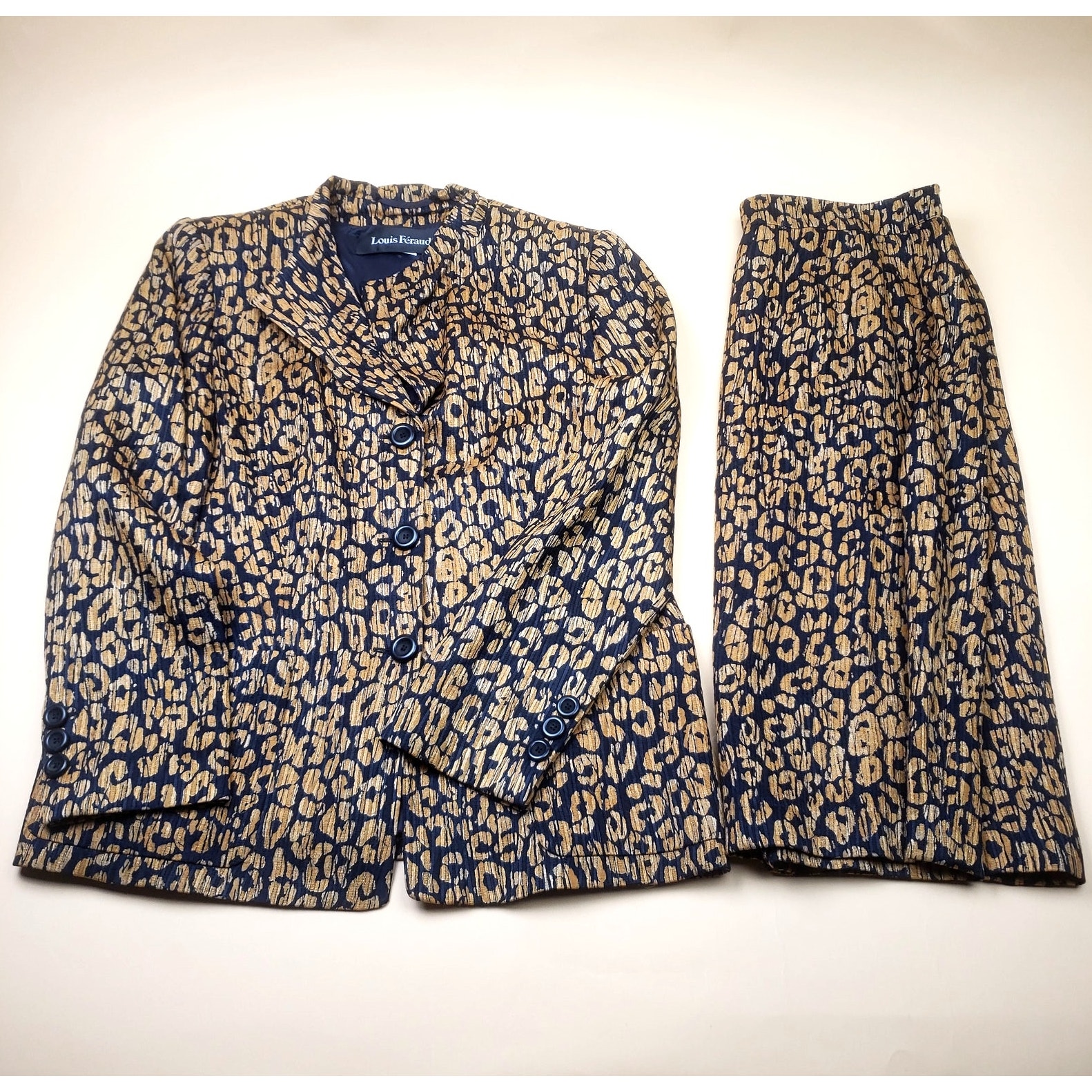 Vintage Louis Feraud Wool Silk Womens Blazer Jacket Skirt Set Animal Pattern